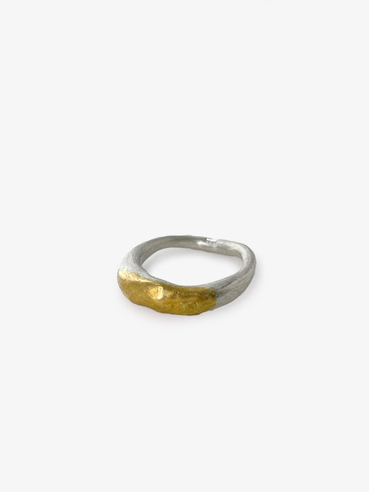 Organic Ring with Flash of Pure Gold