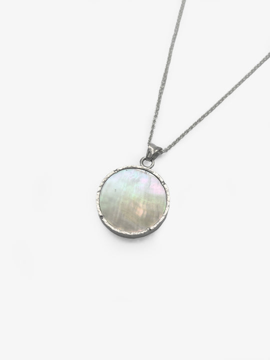 Round Mother of Pearl Pendant (32mm Dia)