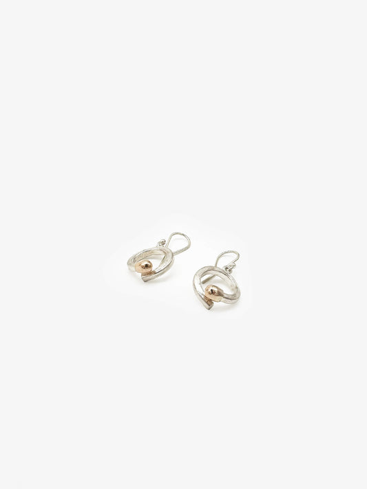 Live Curled Match Earrings (DM586)
