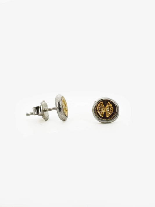 2 Leaf Gold Studs (DM662)