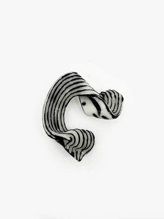 One Stroke Brooch (JV155)
