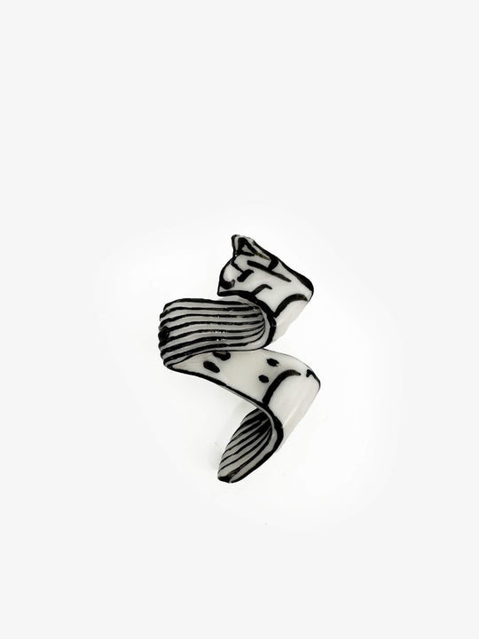 One Stroke Brooch (JV156)