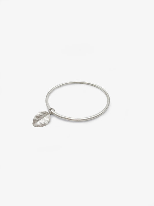 Ramarama Leaf Charm Bangle