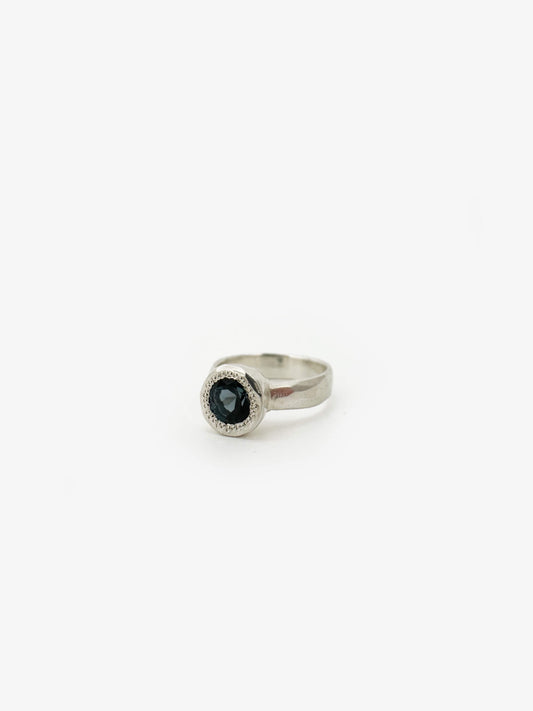Eluo Ring - London Blue Topaz (SD290)