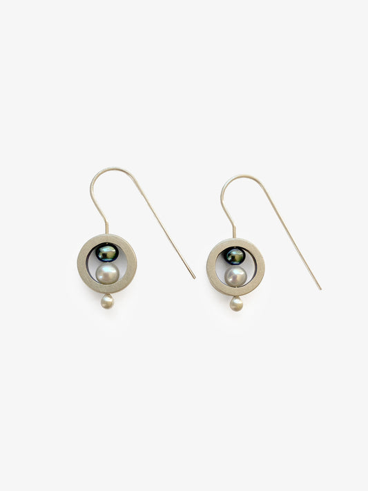 Bridge Between Light and Dark  Earrings (KA492)